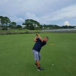 Meet your Posher, Eric